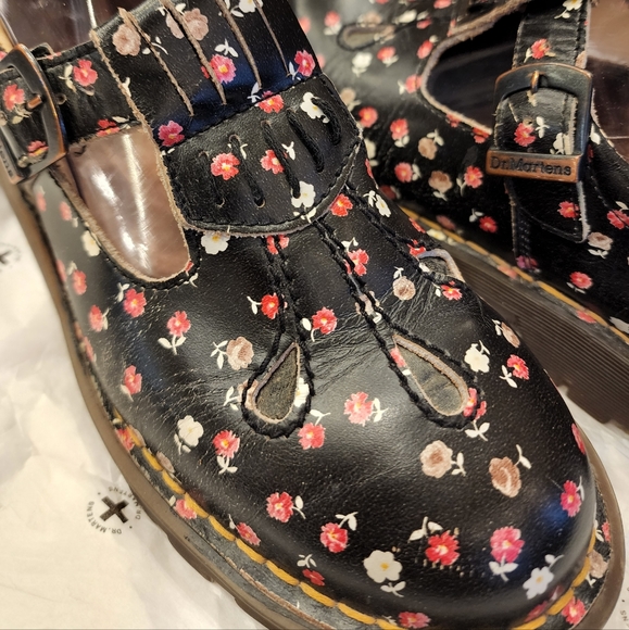Vintage 80s Dr. Martens Mary Jane - Picture 5 of 11